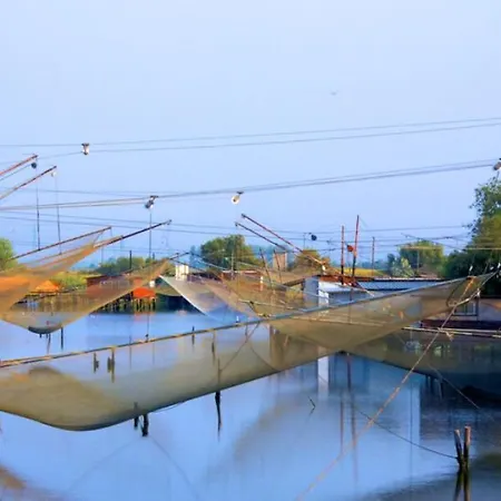 Oda ve Kahvaltı La Fortezza 3*